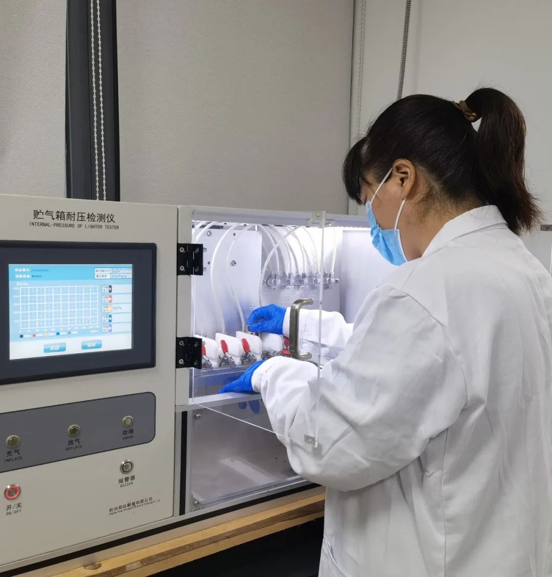 <a href='http://www.ohtmd.com' title='危險(xiǎn)品貨運(yùn)' >危險(xiǎn)品貨運(yùn)</a>